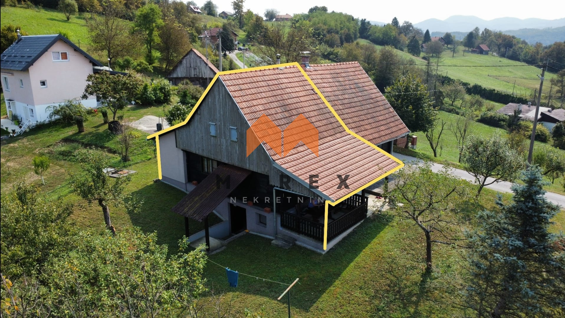 ZAGORSKA SELA HOUSE, 79 m2, with a beautiful garden of 5589 m2