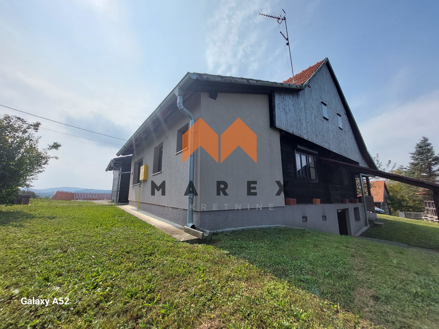 ZAGORSKA SELA HOUSE, 79 m2, with a beautiful garden of 5589 m2