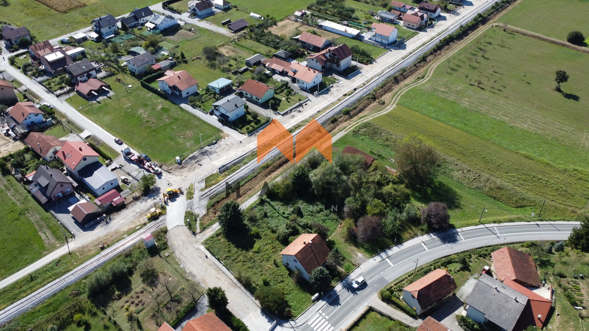 GRAĐEVINSKO ZEMLJIŠTE 2108 m2, LUG ZABOČKI, BLIZINA CENTRA ZABOKA