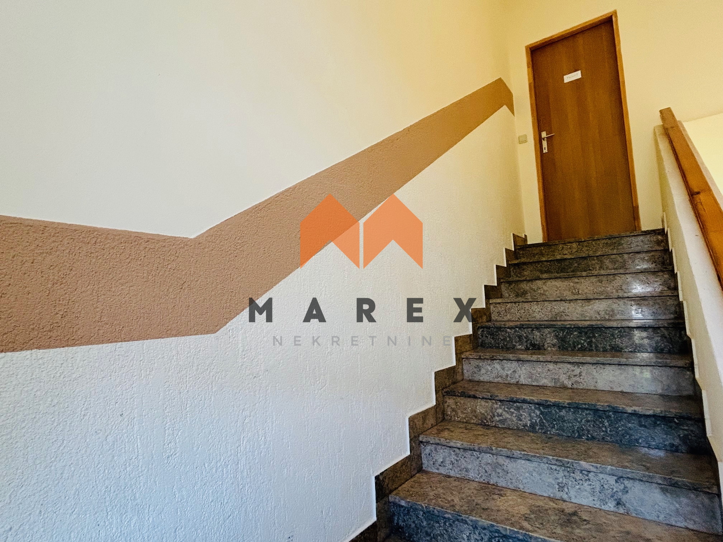 Doliće: prostor za biznis i stanovanje