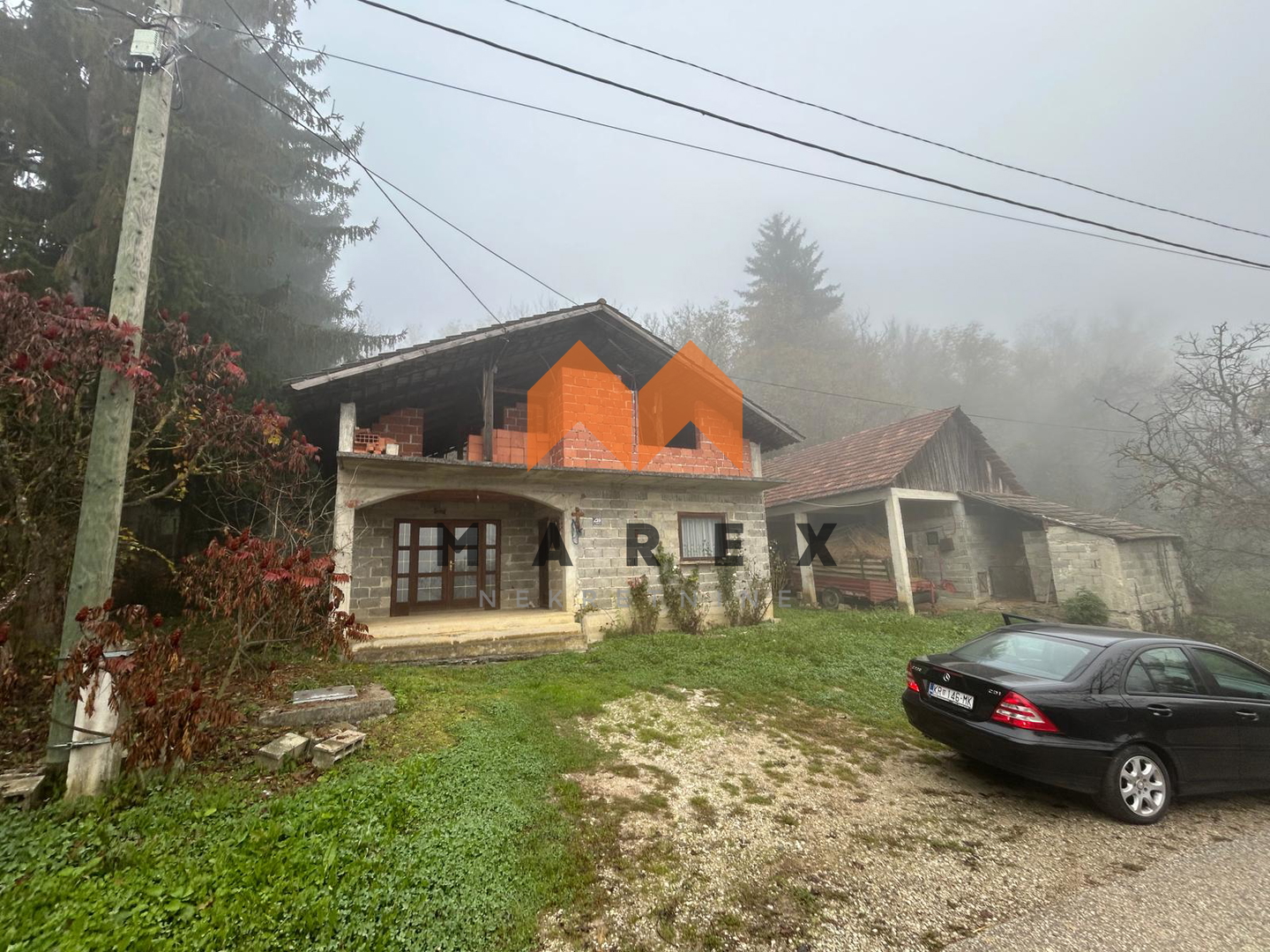 For Sale: Roh-Bau House in a Peaceful Location in Donja Šemnica