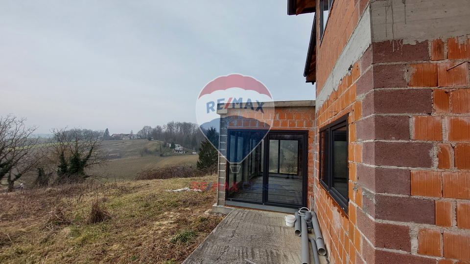 House for sale 363m2, Radoboj