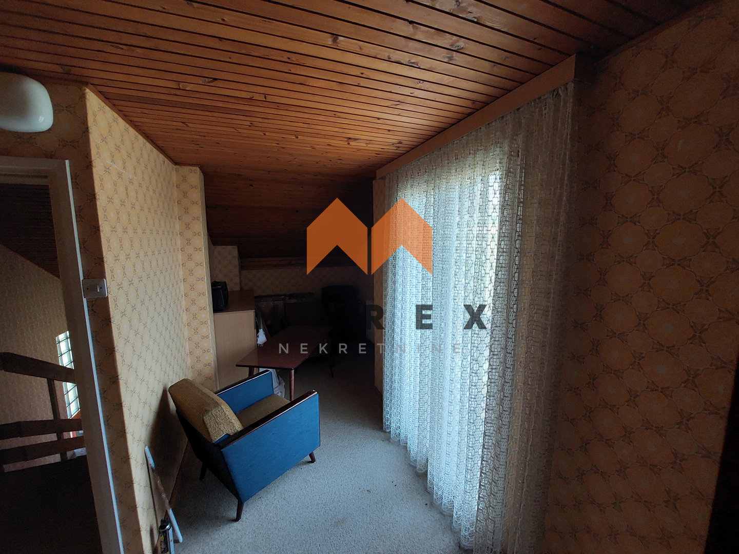 KUĆA 170m2, MIRNA LOKACIJA, VRTNJAKOVEC