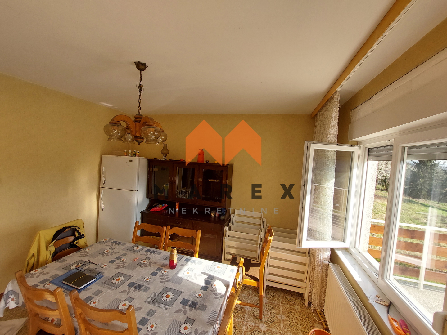 KUĆA 170m2, MIRNA LOKACIJA, VRTNJAKOVEC