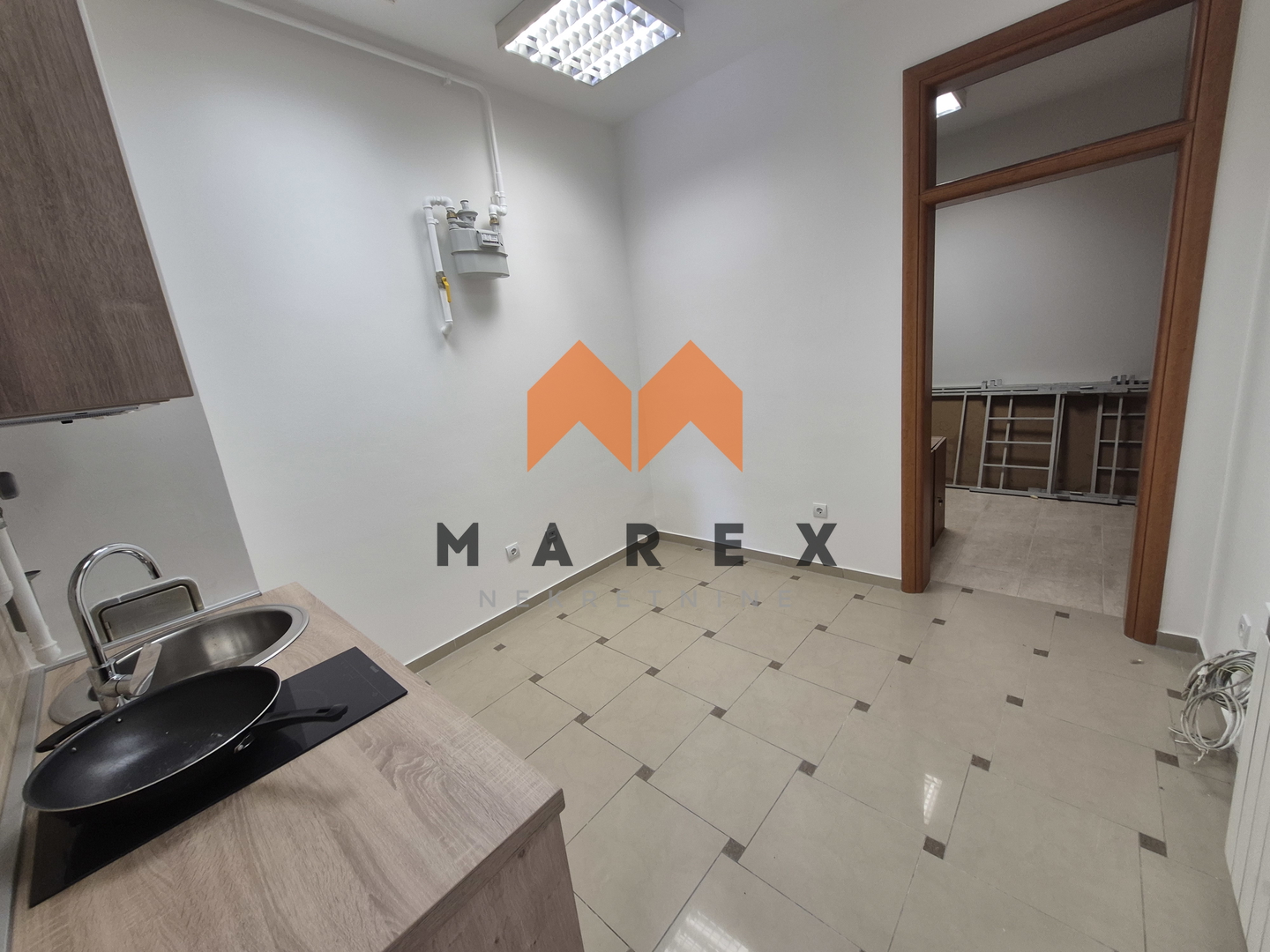 POSLOVNI PROSTOR 107M2-ZABOK