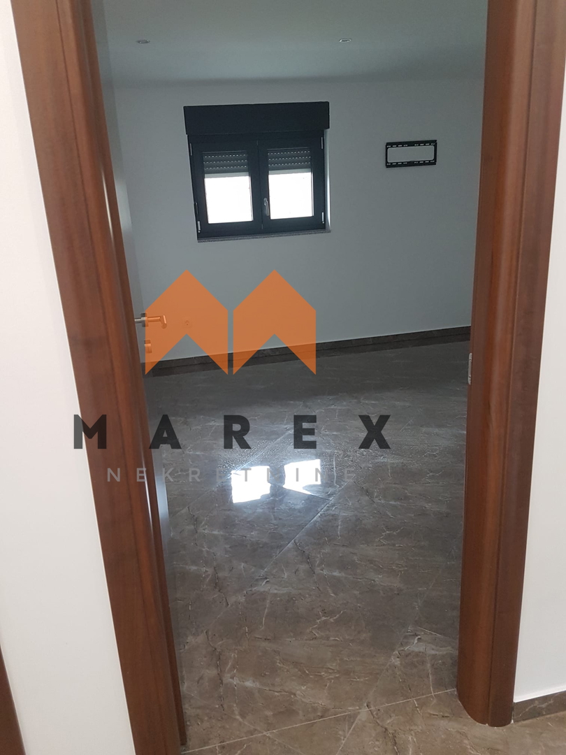 STAN 95M2-MARKUŠEVEČKA CESTA-DOSTUPNO