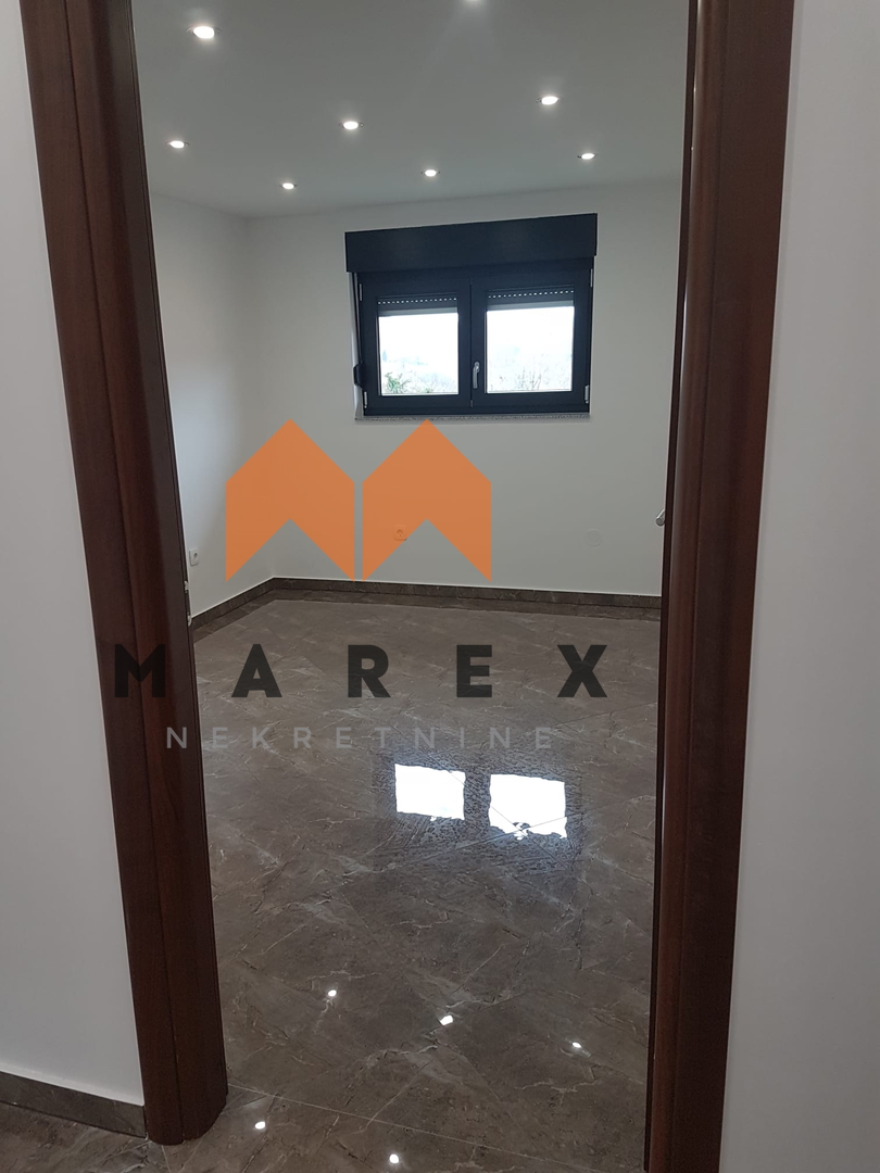 STAN 95M2-MARKUŠEVEČKA CESTA-DOSTUPNO