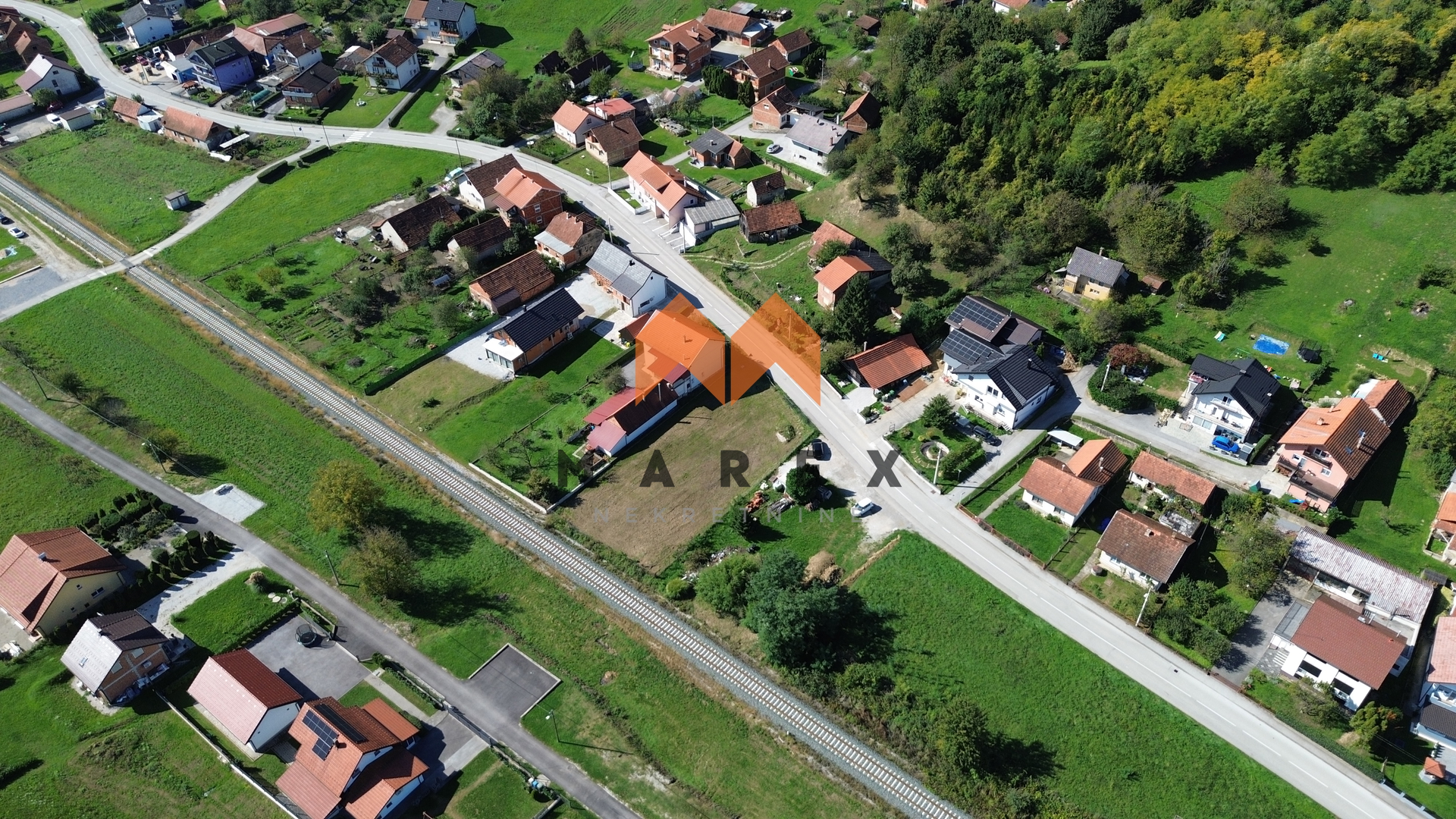 GRAĐEVINSKO ZEMLJIŠTE 1007m2 – ODLIČNA LOKACIJA BLIZU ZABOKA