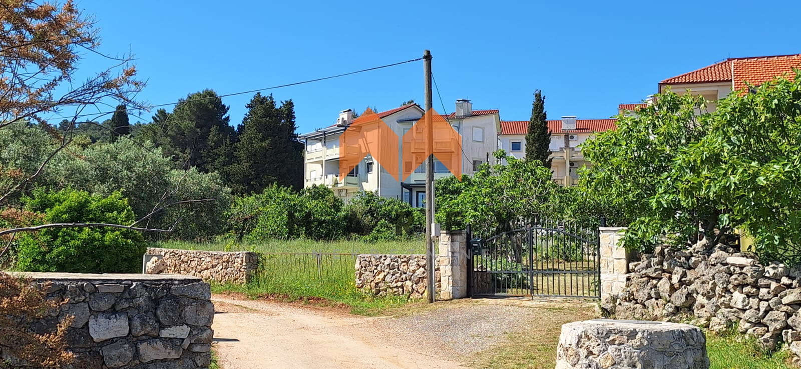 APARTMAN,VAŠA OAZA NA OBALI SA NEPROCJENJIVIM POGLEDOM