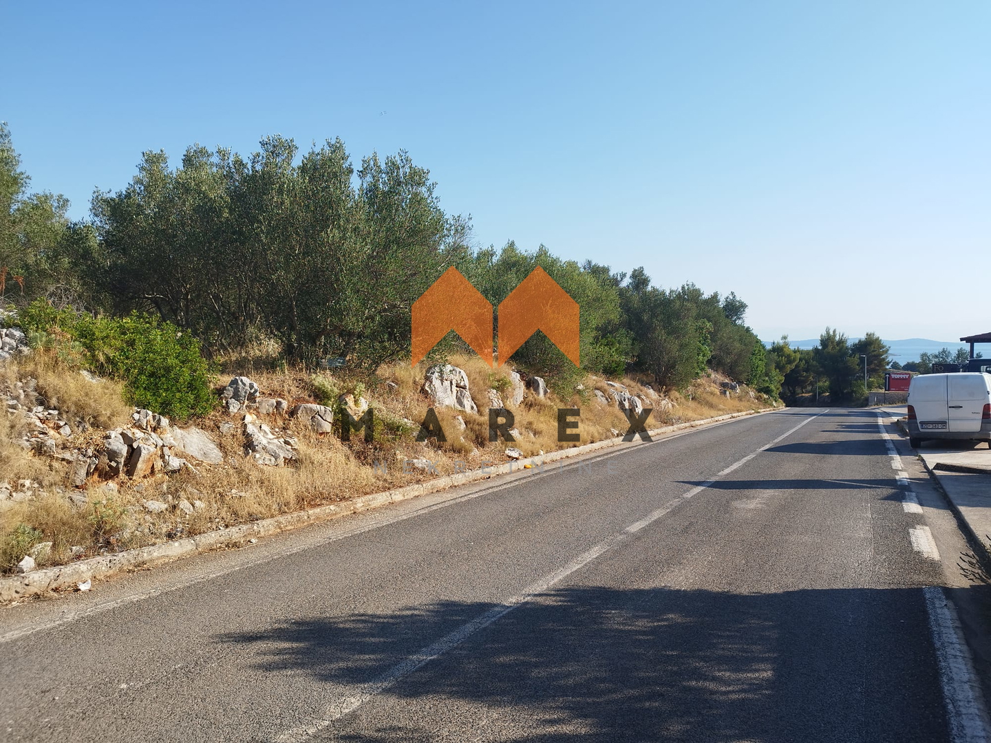 ATRAKTIVNO GRAĐEVINSKO ZEMLJIŠTE 513M2-SALI, DUGI OTOK