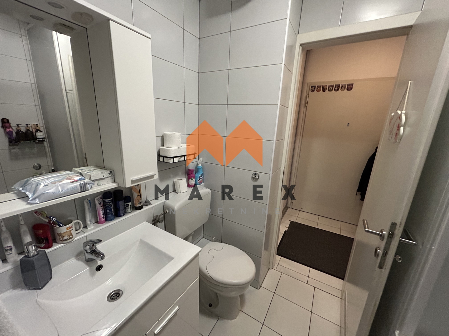 SNIŽENO - NAMJEŠTEN STAN 1S+DB, 70m2,GPM,NOVIJE GRADNJE,NOVI ZAGREB(OTOK)