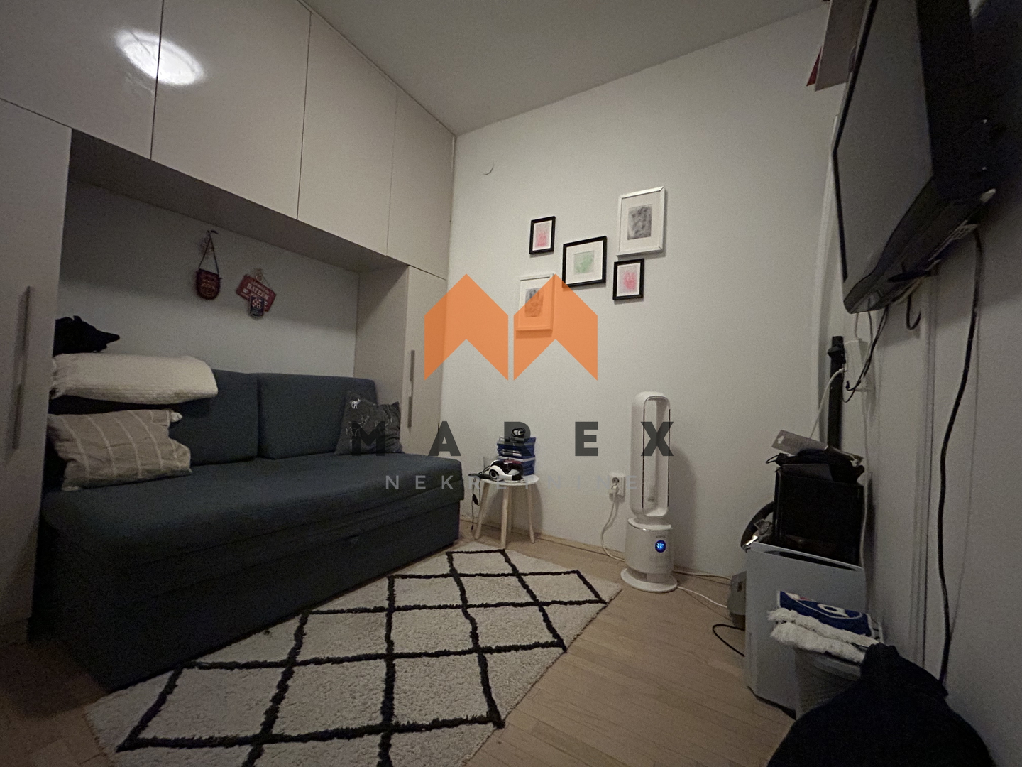 SNIŽENO - NAMJEŠTEN STAN 1S+DB, 70m2,GPM,NOVIJE GRADNJE,NOVI ZAGREB(OTOK)