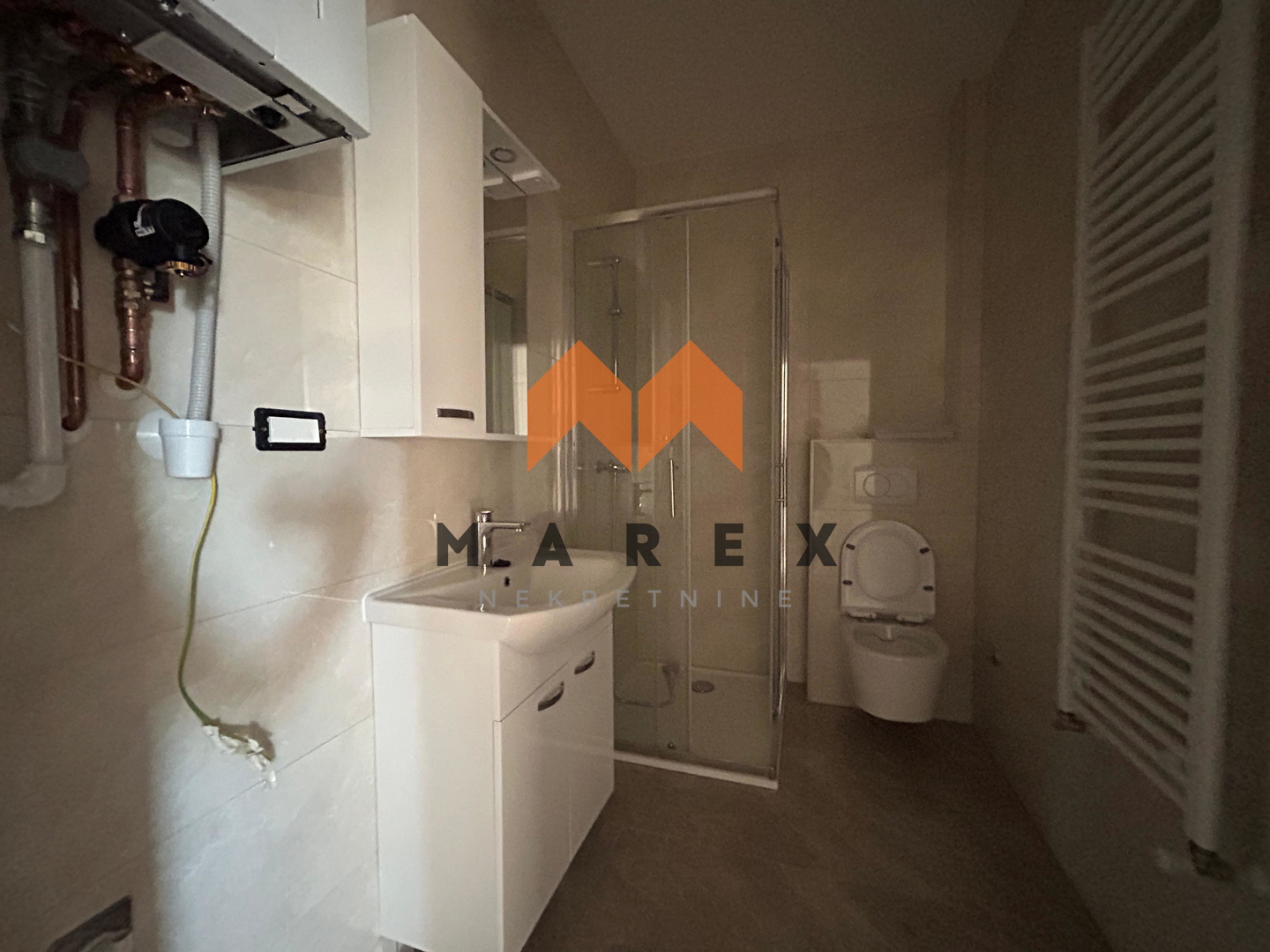 STAN OROSLAVJE, 2. KAT, 96.25 m2