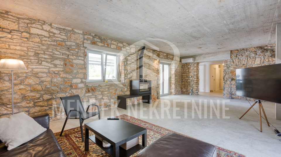 Hi&scaron;a&comma; 350 m2&comma; Prodaja&comma; Pore&ccaron;