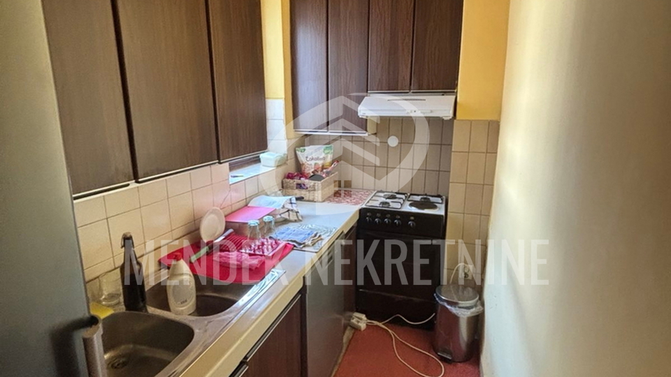 3-sobni stan 92 m2, 132 m2 tavana i podrum u gradskoj jezgri Varaždina, strogi centar, prodaja