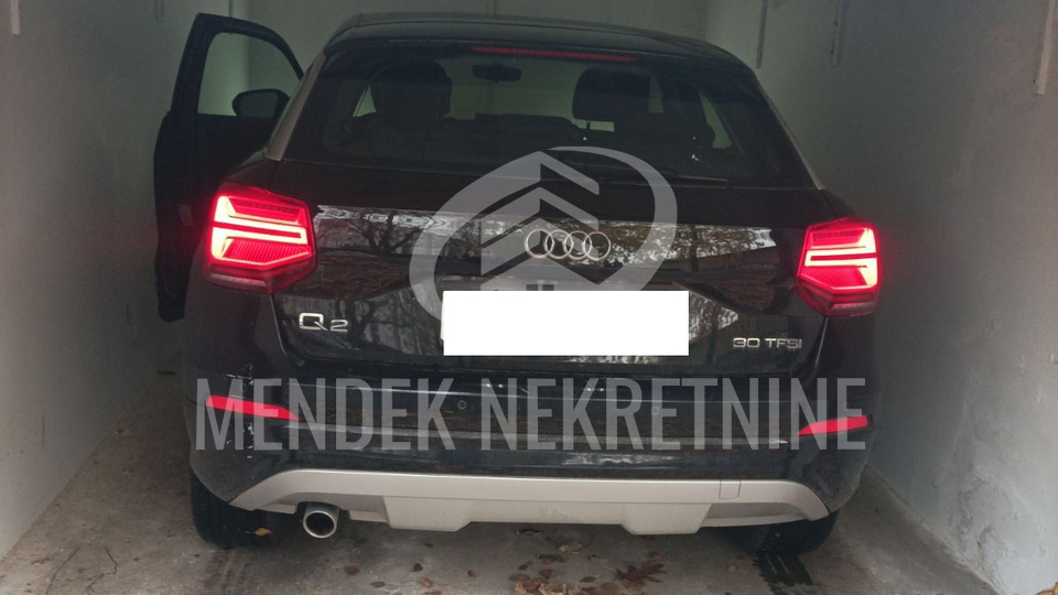 Garage, 15 m2, For Sale, Varaždin - Centar