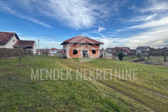 Hiša, 200 m2, Prodaja, Beretinec