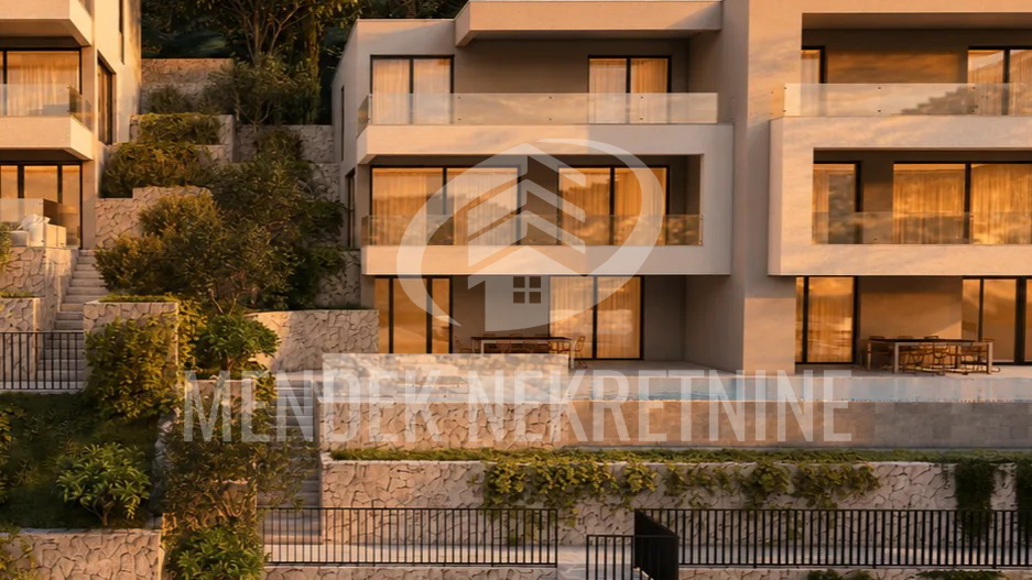 House&comma; 300 m2&comma; For Sale&comma; Pro&zcaron;ura