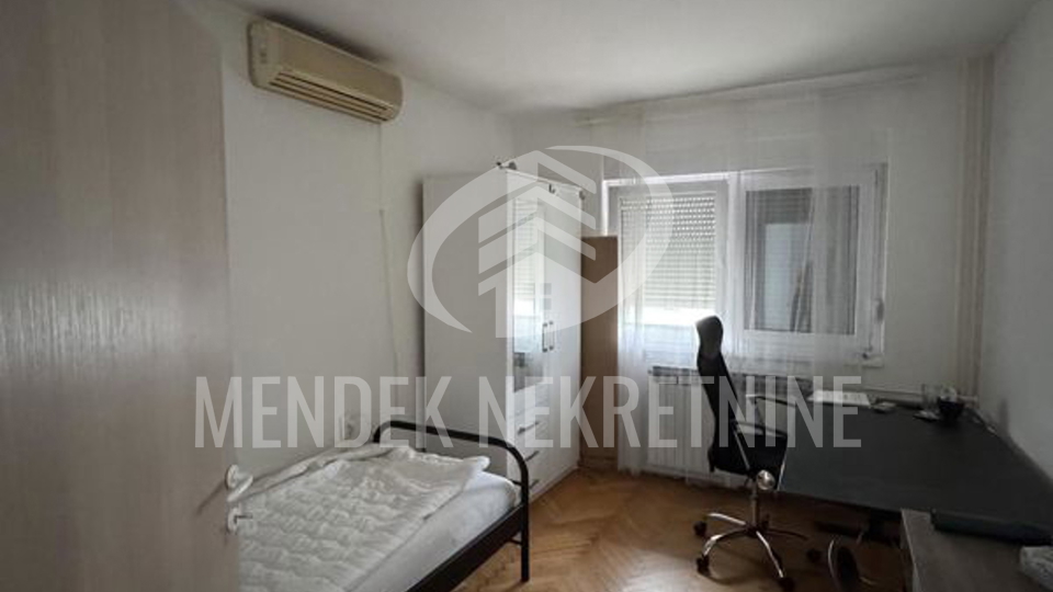 Haus&comma; 120 m2&comma; Verkauf&comma; Vara&zcaron;din - Centar