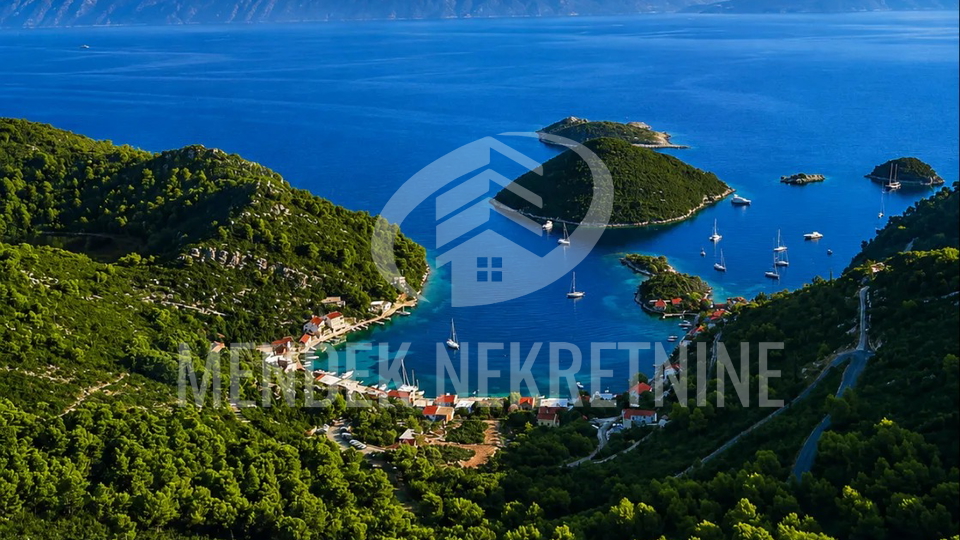 House&comma; 300 m2&comma; For Sale&comma; Pro&zcaron;ura