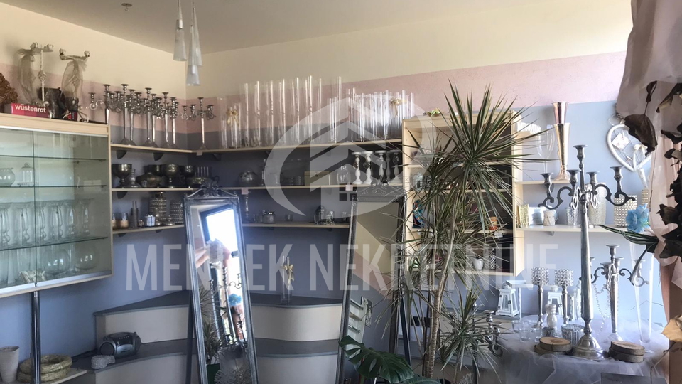 Commercial Property, 35 m2, For Rent, Varaždin - Centar