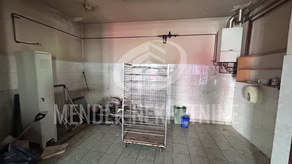 Geschäftsraum, 70 m2, Verkauf, Varaždin - Centar
