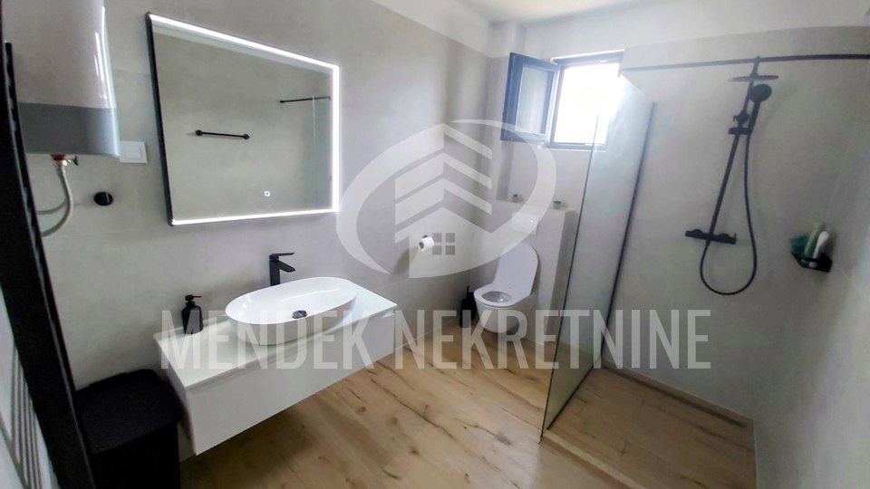 House&comma; 237 m2&comma; For Sale&comma; &Scaron;olta - Roga&ccaron;
