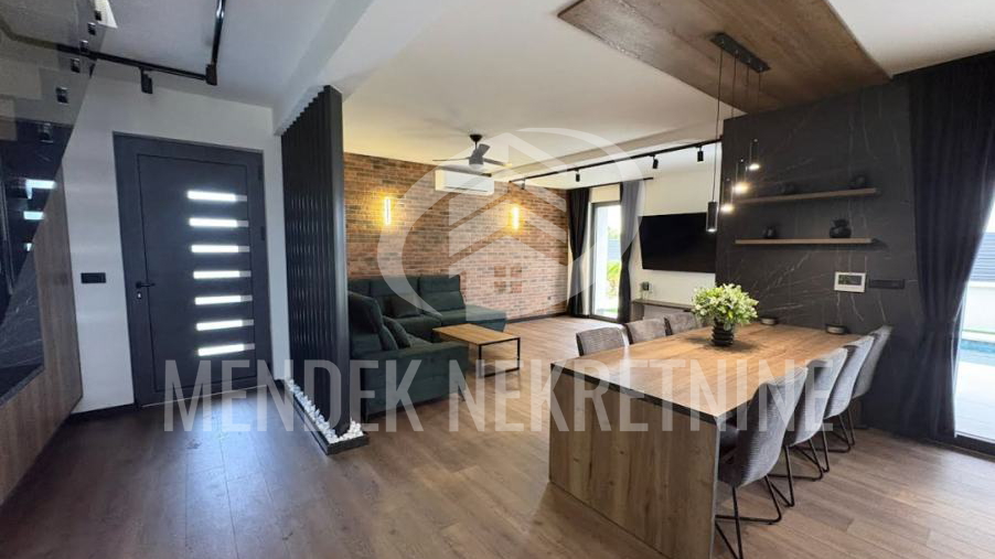 House&comma; 179 m2&comma; For Sale&comma; Privlaka - Privlaka