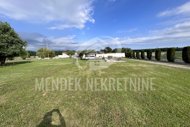 Commercial Property, 36000 m2, For Sale, Vrbovec