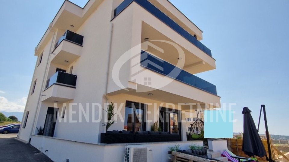 Holiday Apartment, 137 m2, For Sale, Novalja