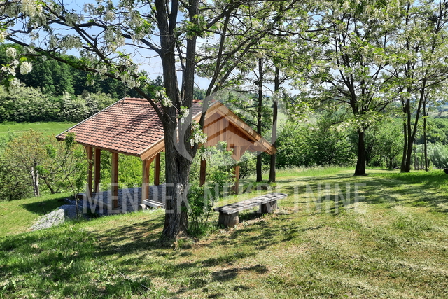 Uffici, 100 m2, Vendita, Radovan