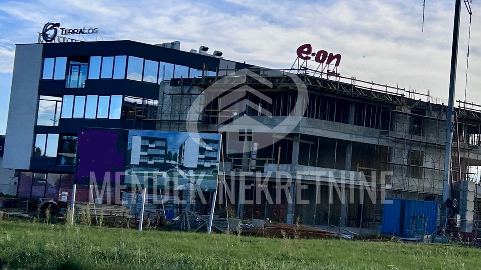 Commercial Property, 110 m2, For Rent, Varaždin - Varteks