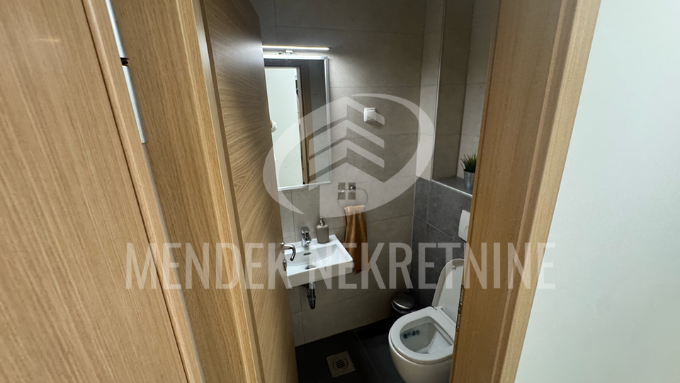 Stanovanje&comma; 88 m2&comma; Prodaja&comma; &Ccaron;akovec - Centar