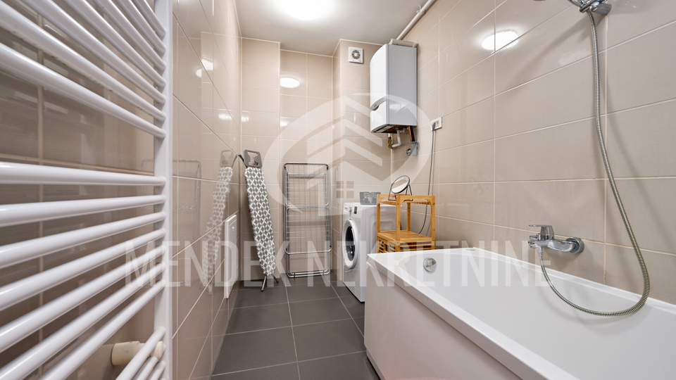 Moderan 2-sobni stan s lo&dstrok;om 60 m2&comma; Vara&zcaron;din&comma; prodaja