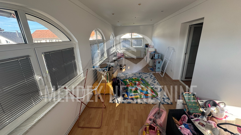 House&comma; 375 m2&comma; For Sale&comma; Gornji Kneginec - Gornji Kneginec