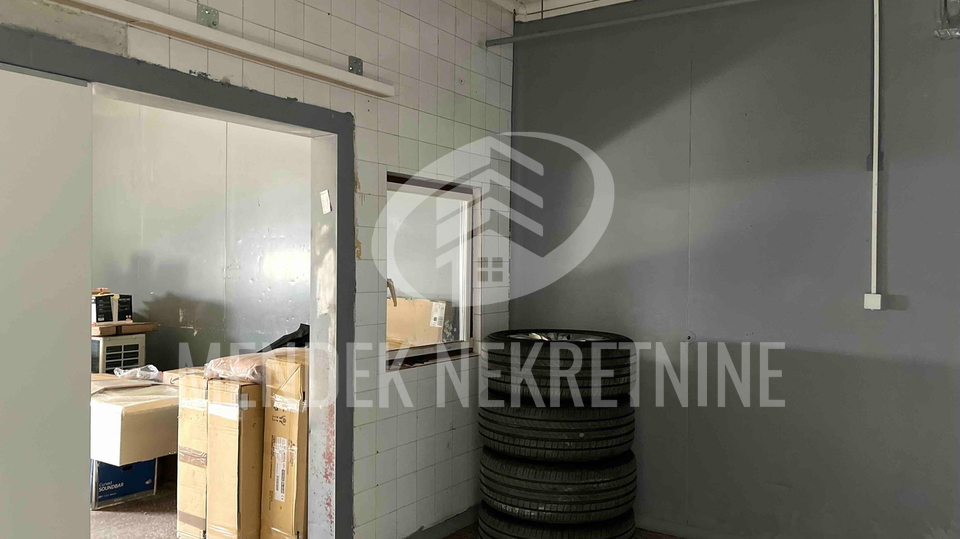Commercial Property, 134 m2, For Sale, Varaždin - Hallers