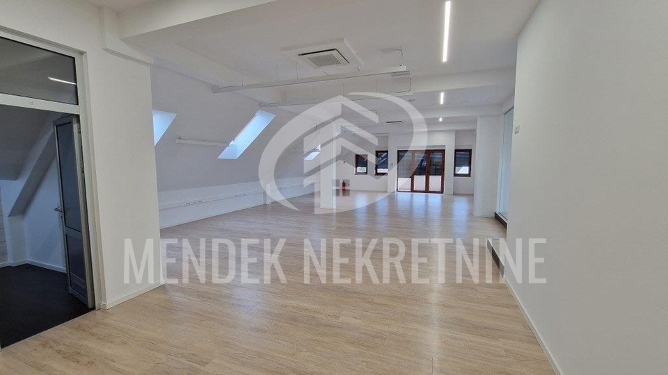 Commercial Property, 162 m2, For Rent, Varaždin - Centar