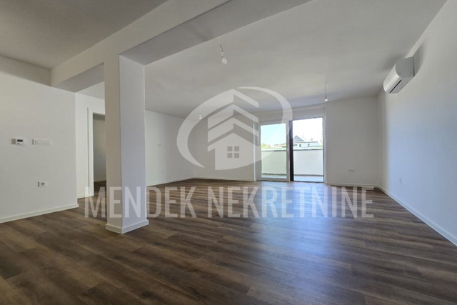 Commercial Property, 115 m2, For Sale, Varaždin - Hallers