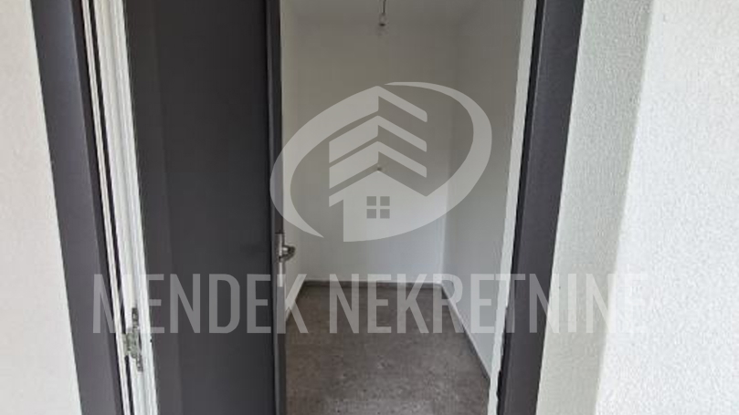 Apartment&comma; 88 m2&comma; For Sale&comma; Vara&zcaron;din - Centar