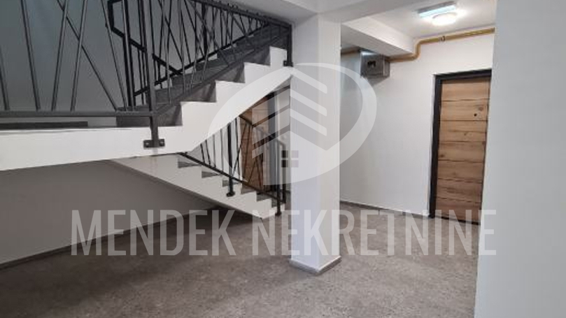 Apartment&comma; 88 m2&comma; For Sale&comma; Vara&zcaron;din - Centar