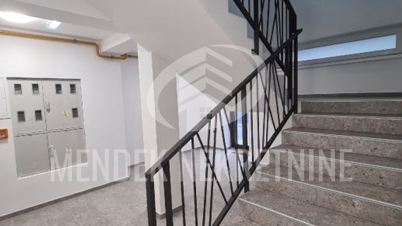 Apartment&comma; 88 m2&comma; For Sale&comma; Vara&zcaron;din - Centar