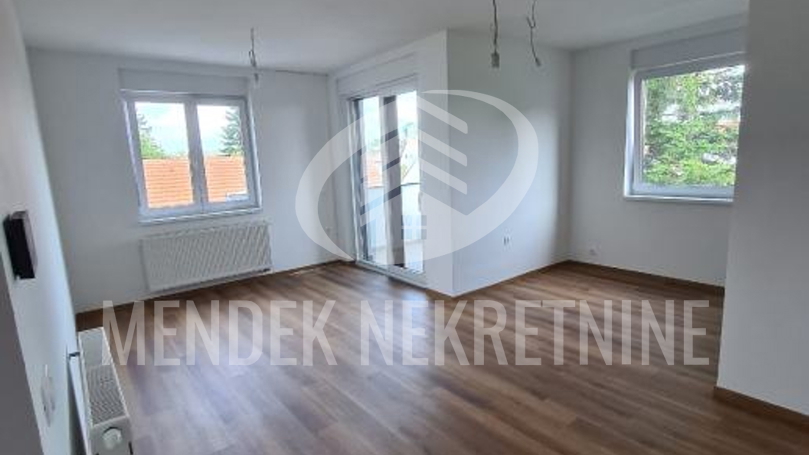 Apartment&comma; 88 m2&comma; For Sale&comma; Vara&zcaron;din - Centar