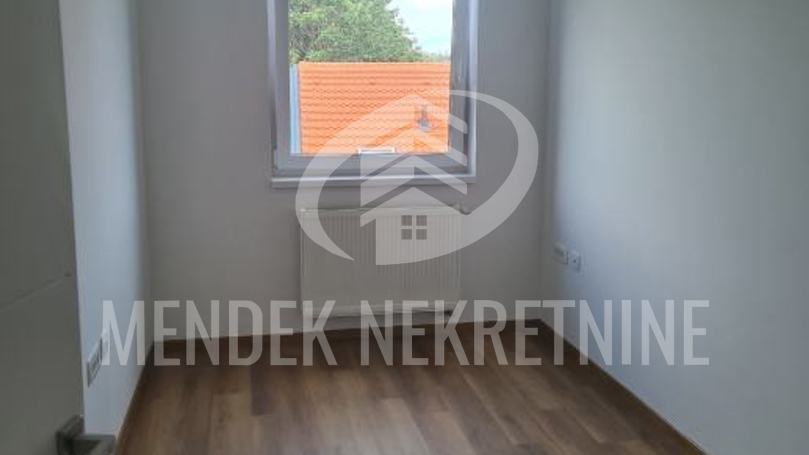 Apartment&comma; 88 m2&comma; For Sale&comma; Vara&zcaron;din - Centar