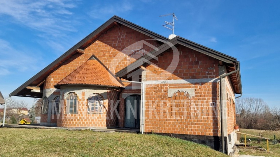 Casa, 600 m2, Vendita, Varaždin - Biškupec