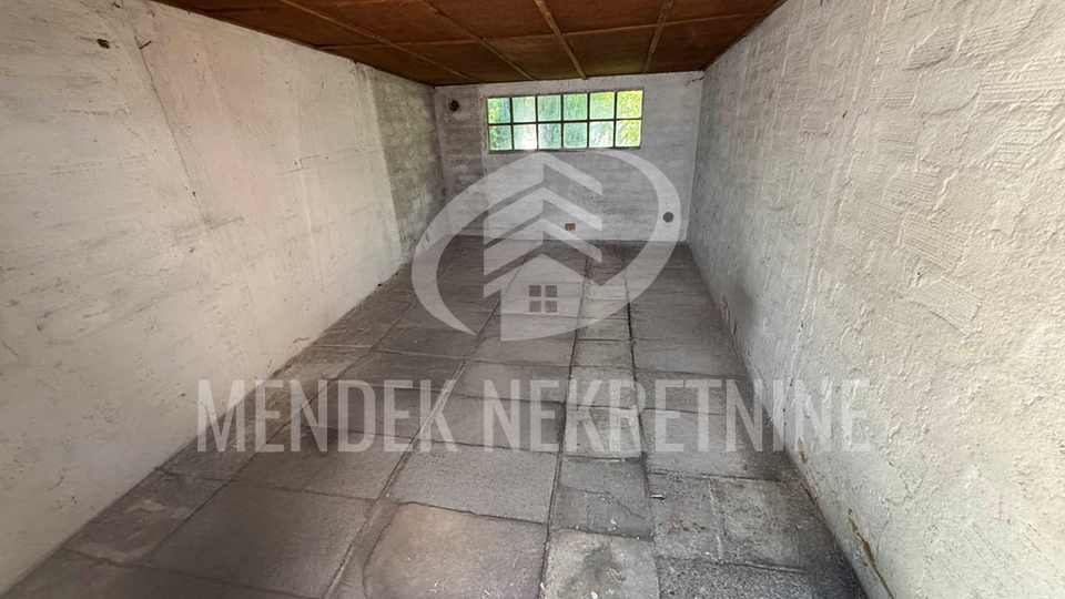Poslovni prostor za najam &vert; 72&comma;50 m&sup2; &plus; gara&zcaron;a &plus; skladi&scaron;te