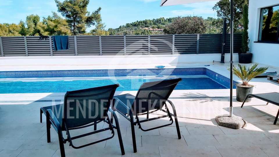 House&comma; 237 m2&comma; For Sale&comma; &Scaron;olta - Roga&ccaron;