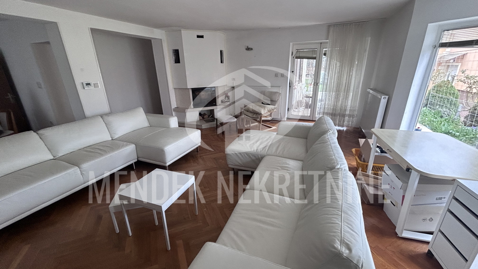 House, 332 m2, For Sale, Hrašćica