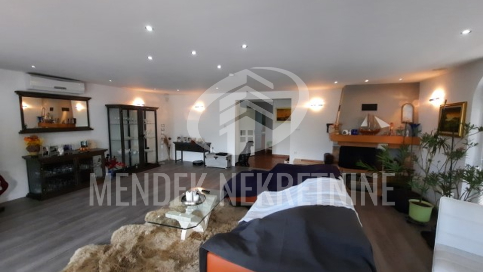 House, 332 m2, For Sale, Hrašćica