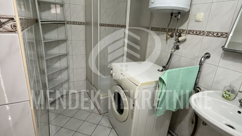 Appartamento&comma; 81 m2&comma; Vendita&comma; Vara&zcaron;din - Centar