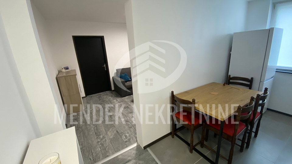 2 soban stan 40m2, 4.kat, NOVA FASADA, Banfica, Varaždin